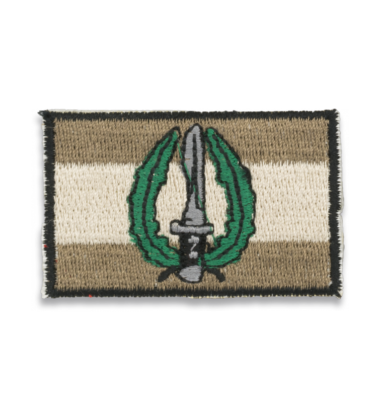 Bandera España gris con logo MOE