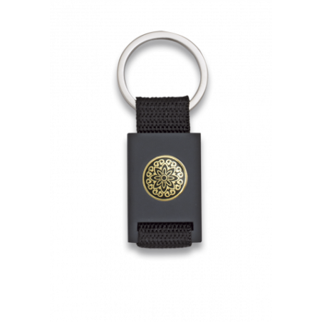 llavero rectangulo negro + cinta negra