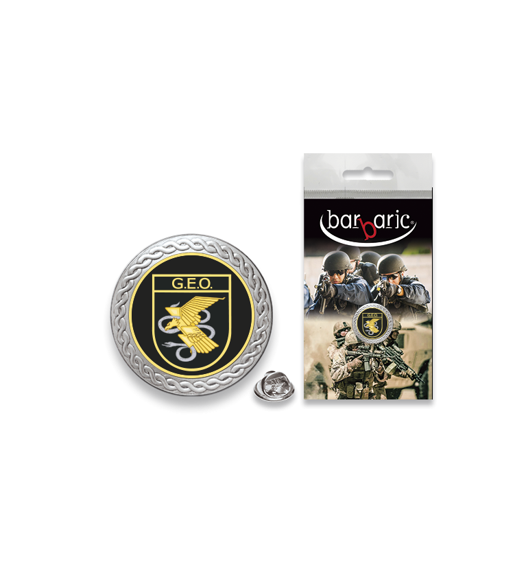 Pin Barbaric plata. borde biselado.20mm