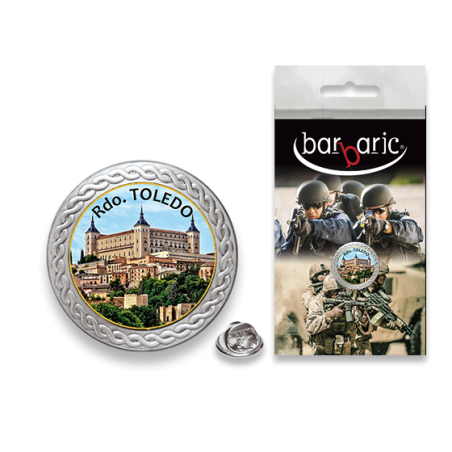 Pin Barbaric plata. borde biselado.20mm