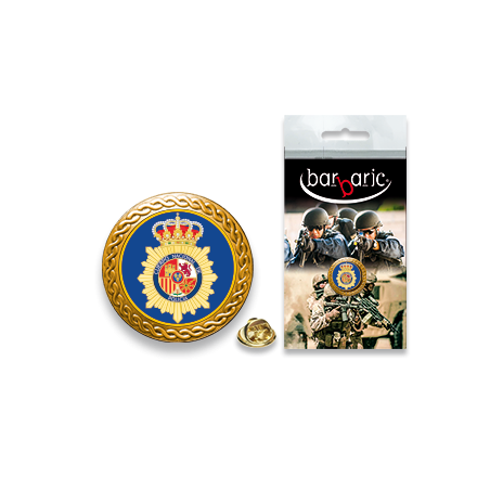 Pin Barbaric oro. borde biselado. D:20mm