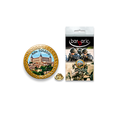 Pin Barbaric oro. borde biselado. D:20mm