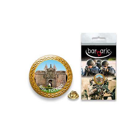 Pin Barbaric oro. borde biselado. D:20mm